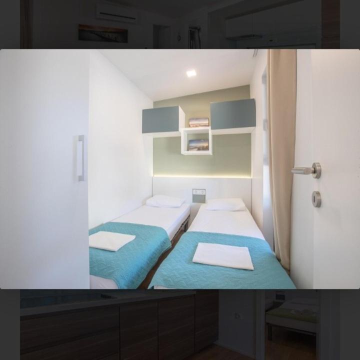 Tomica Apartments With Pool 比奥格勒·纳·莫鲁 外观 照片