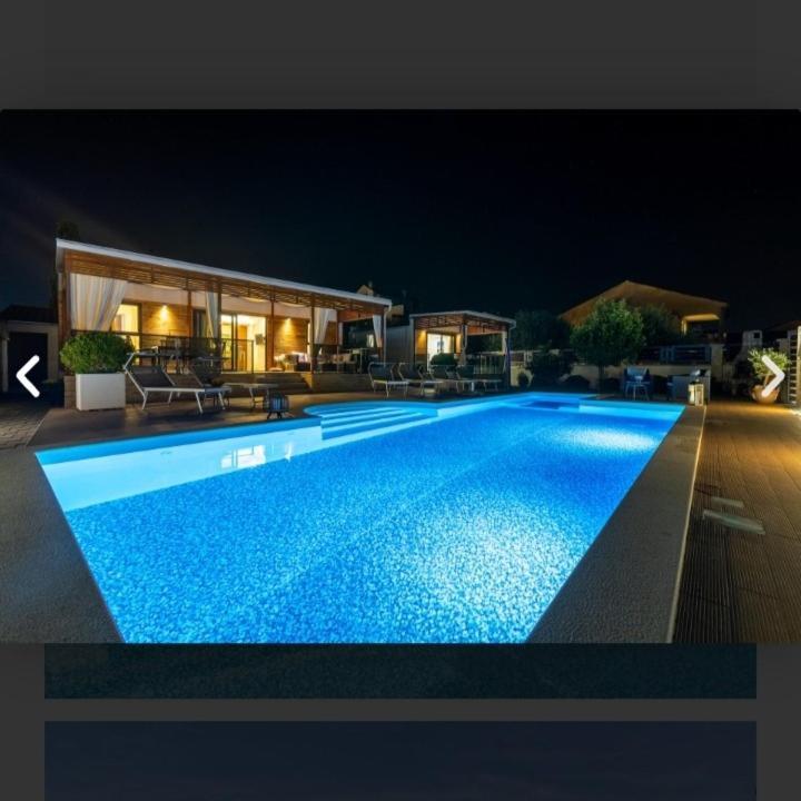 Tomica Apartments With Pool 比奥格勒·纳·莫鲁 外观 照片